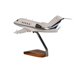 Bombardier Challenger 600 Large Mahogany Model