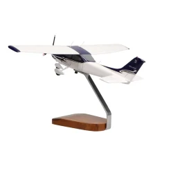 Cessna 182 Skylane (Blue & White) Large Mahogany Model