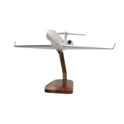 Gulfstream G550 Large Mahogany Model