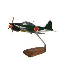 Mitsubishi A6M5 Reisen (Zero Fighter) Model 52 ZEKE Large Mahogany Model