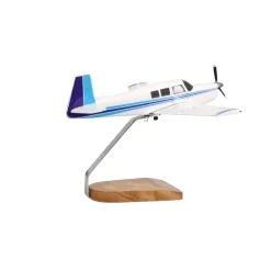 Mooney M20F Large Mahogany Model