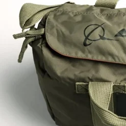 Red Canoe Boeing Vintage Stow Bag