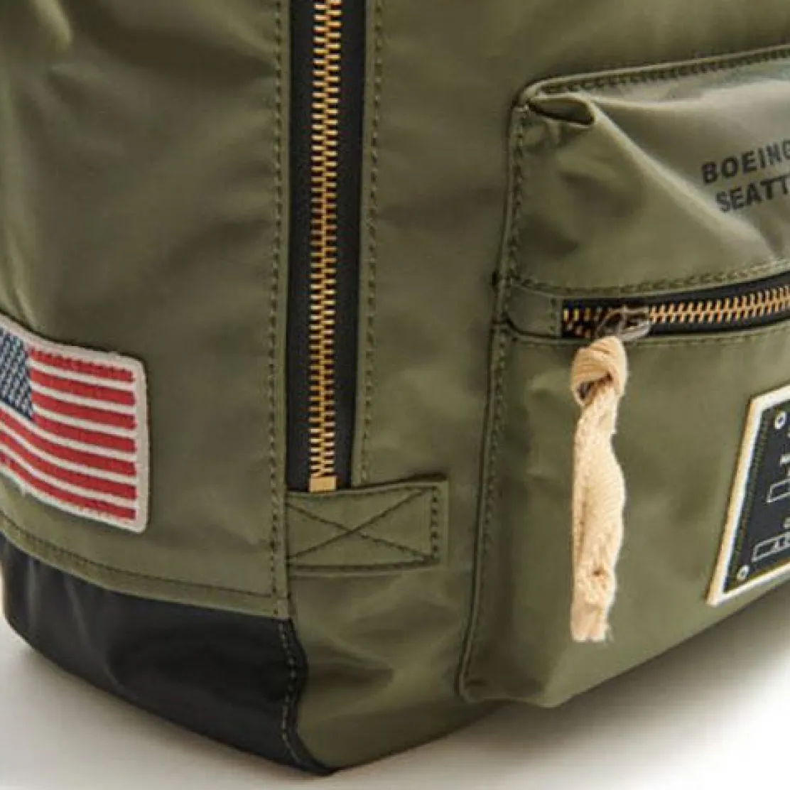 Red Canoe Boeing Vintage Totem Backpack