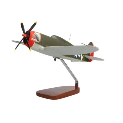 Republic P-47 Thunderbolt (Little Chief) Large Mahogany Model
