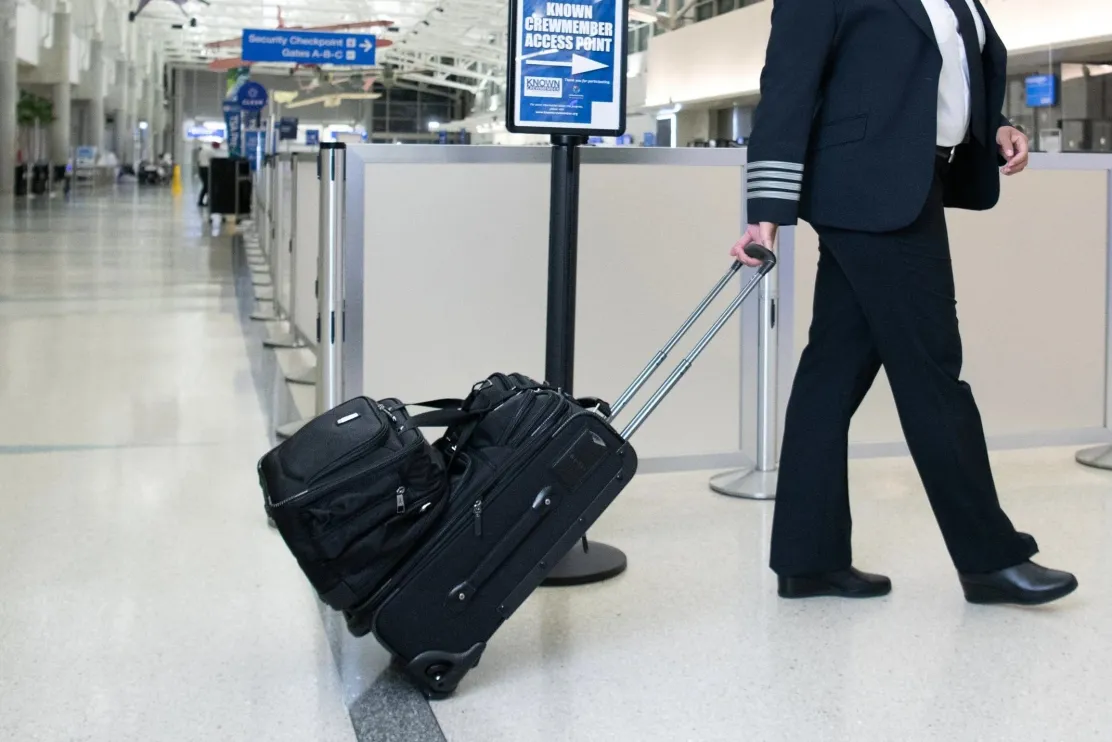 Travelpro FlightCrew5 Attachment J-Hook: Expand Your Carrying Capacity with One-Handed Ease