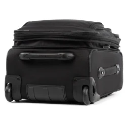 Travelpro FlightCrew5 18