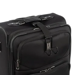Travelpro FlightCrew5 24" Expandable Rollaboard: Durable Luggage for Aviation Professionals