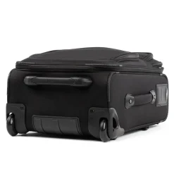 Travelpro FlightCrew5 22